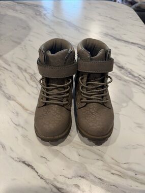 Stride Rite Kids Taupe/Gray Lace-Up Ankle Boots with Strap